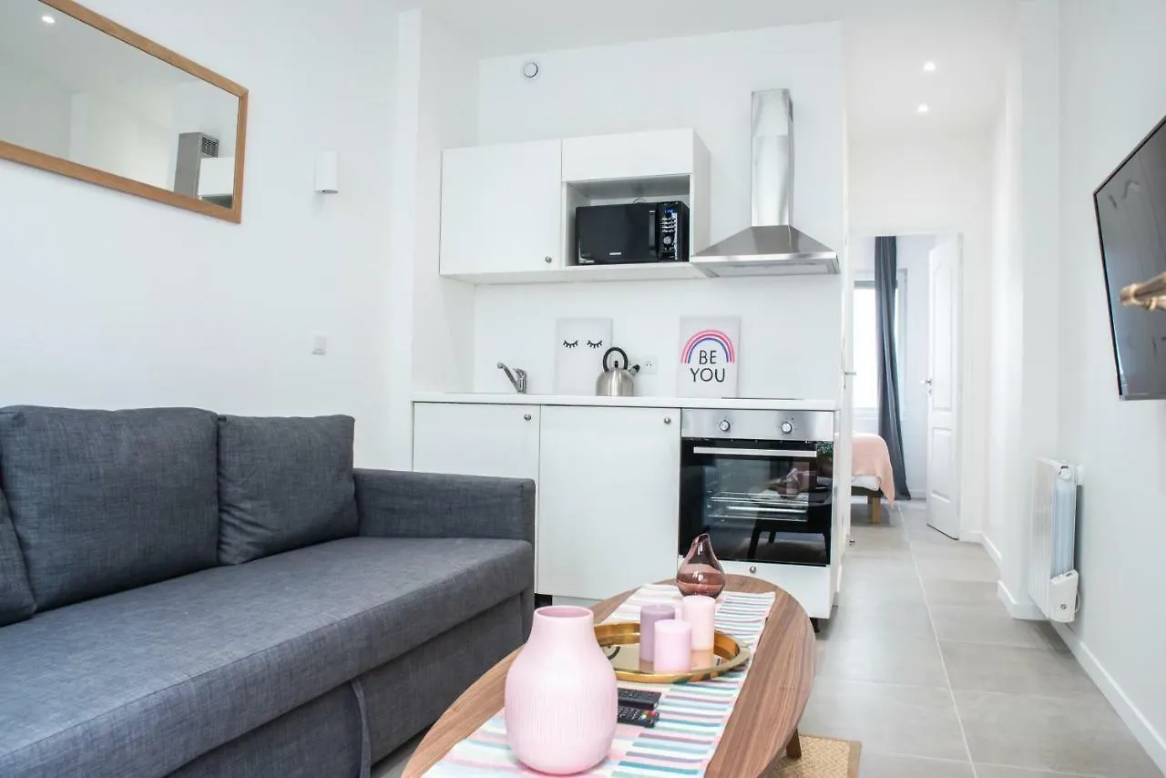 Dreamyflat - Cosy Flat Aparthotel